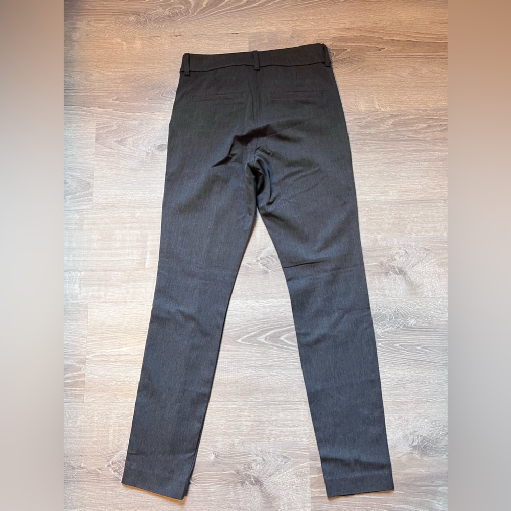 Old Navy High Rise Pixie Full Length Split Hem Ne… - image 4